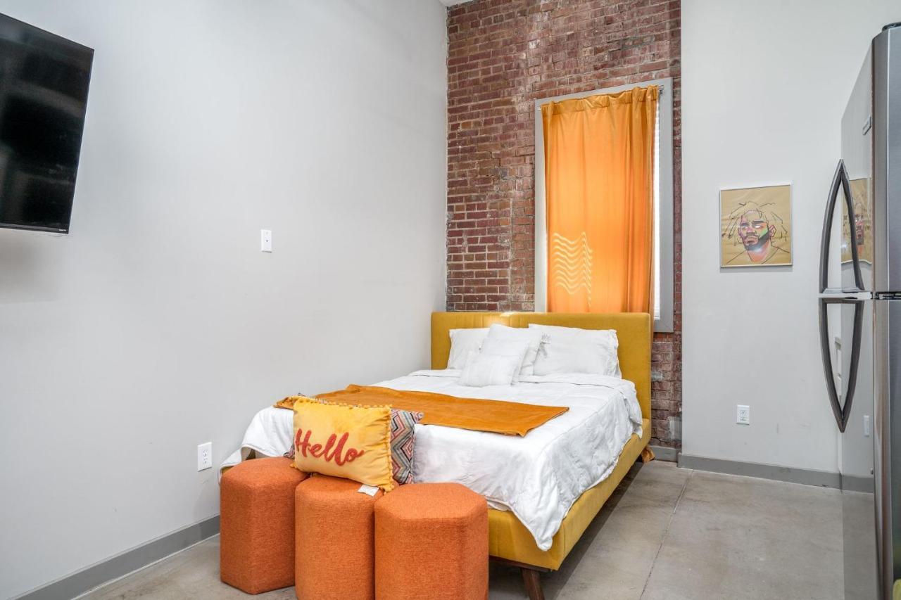 The Davis Lofts At Main Street - Unit 1E Apartment Rocky Mount Bagian luar foto